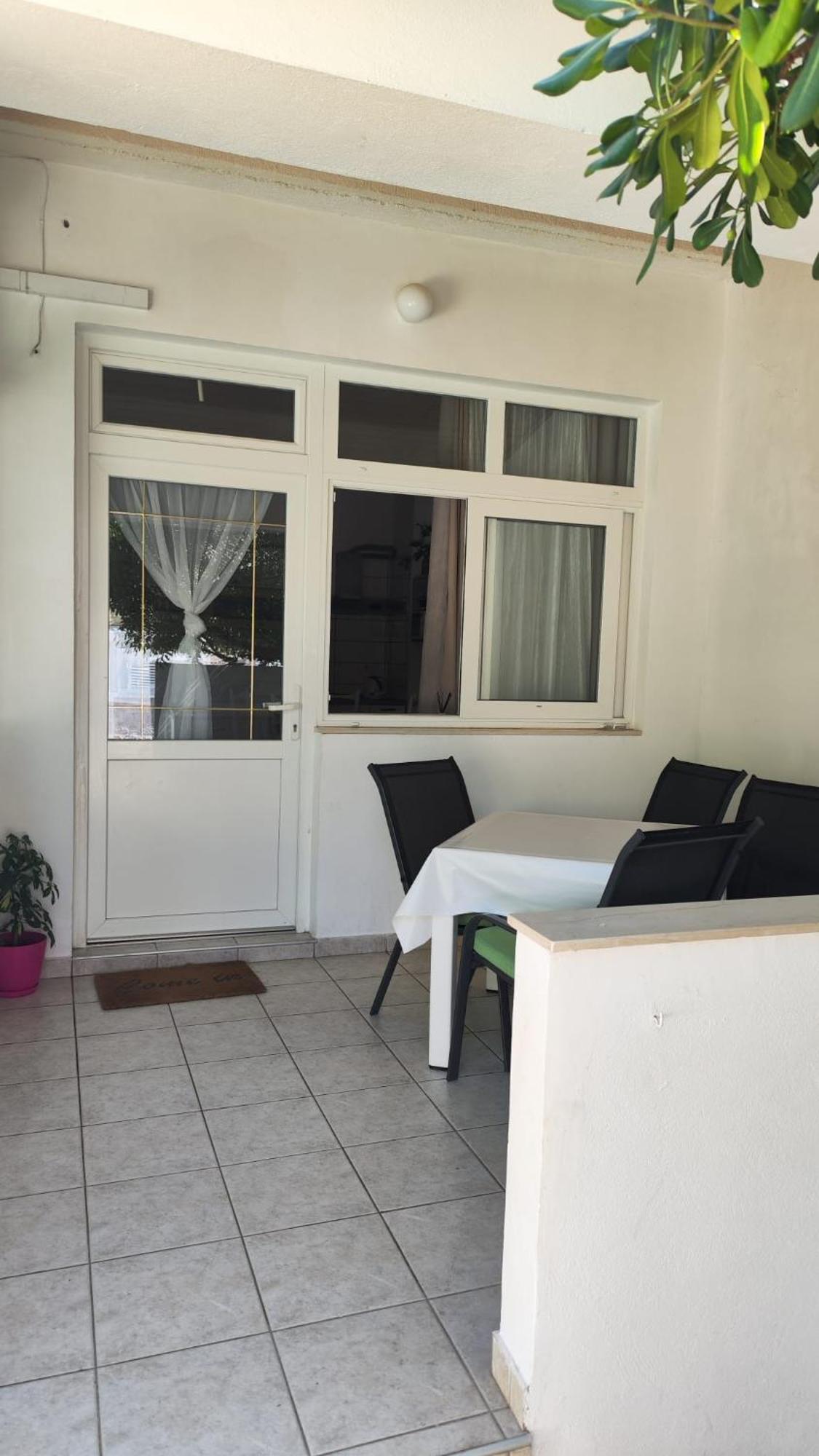 Apartments Suri Vodice Quarto foto